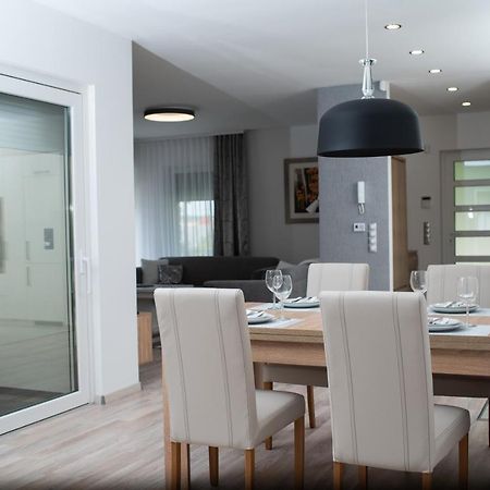 Twins Apartman Хевіз Екстер'єр фото
