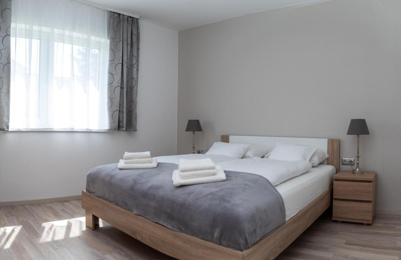 Twins Apartman Хевіз Екстер'єр фото